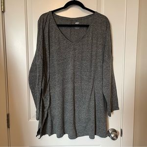 Old Navy 4x grey long sleeve boyfriend tee